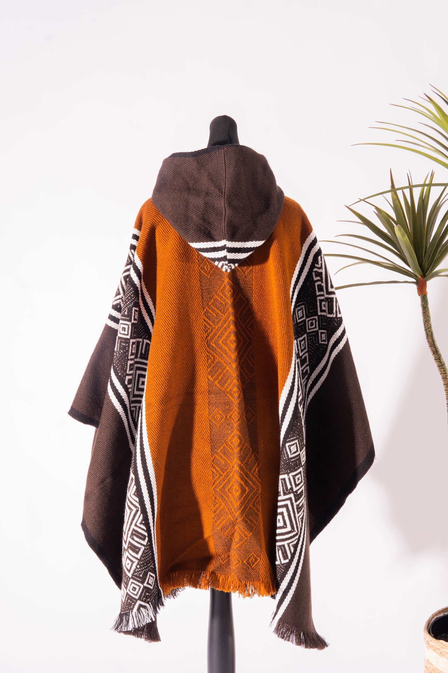 WOOL PONCHO - TURU